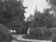 Bishops Road Gardens (1913)