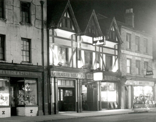 Bull & Dolphin, Bridge Street