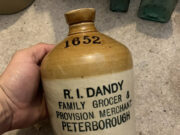 Robert Dandy Grocers