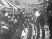 Midgate in Flood (1924)