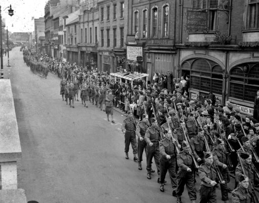 VE Day Parade, Long Causeway (1945)