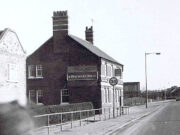 Cross Keys, Oundle Road (1970s)