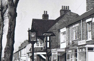 The Crown, Lincoln Road (1970s)