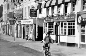 Elephant & Castle, Bridge Street (1983)