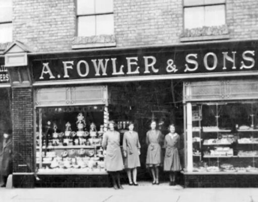 Fowler & Sons, Bakers