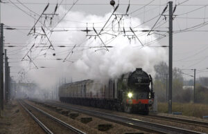 A1 Tornado steaming through Walton 2010