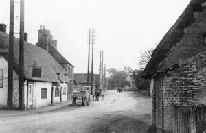 Railway Inn, Walton c.1909