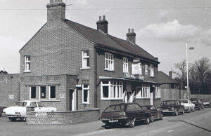 Wheatsheaf, Eastfield Road (1970s)